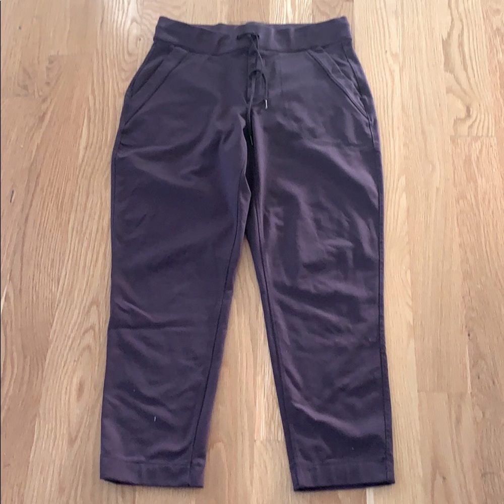 Athlete cropped pants